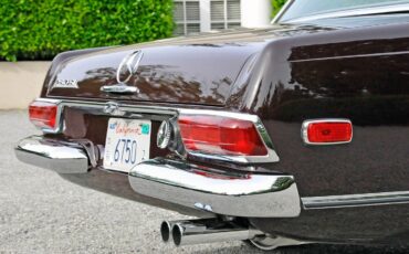 Mercedes-Benz-SL-Class-1968-15