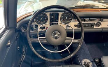 Mercedes-Benz-SL-Class-1968-15