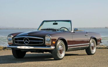 Mercedes-Benz-SL-Class-1968-3