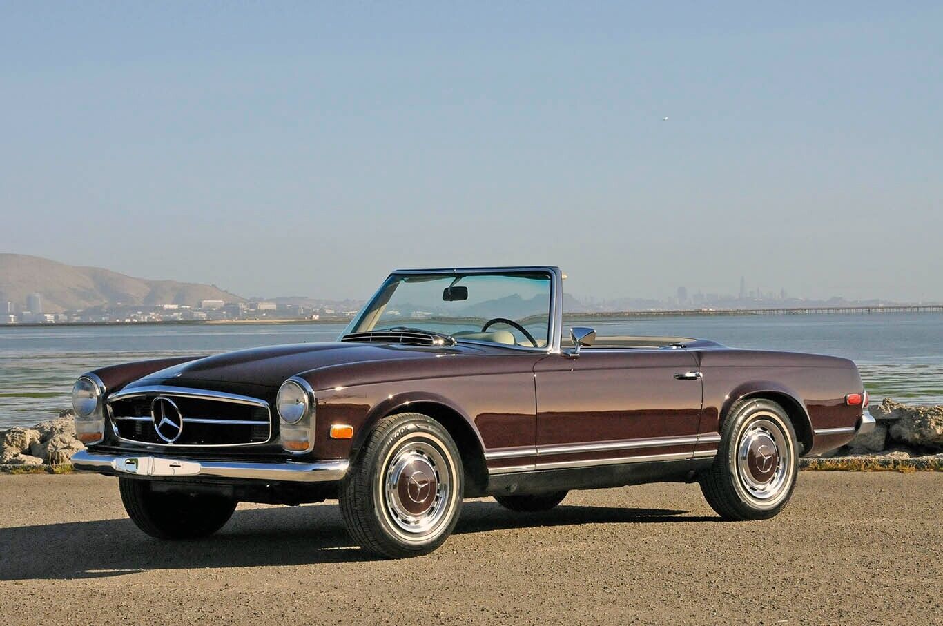 Mercedes-Benz-SL-Class-1968-5