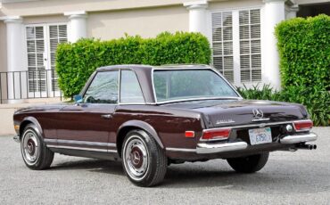 Mercedes-Benz-SL-Class-1968-7