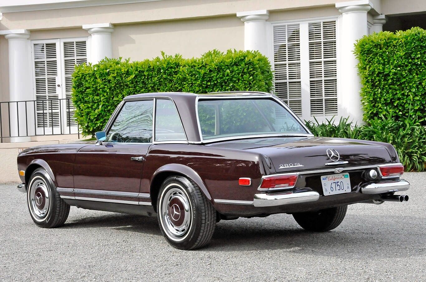 Mercedes-Benz-SL-Class-1968-7