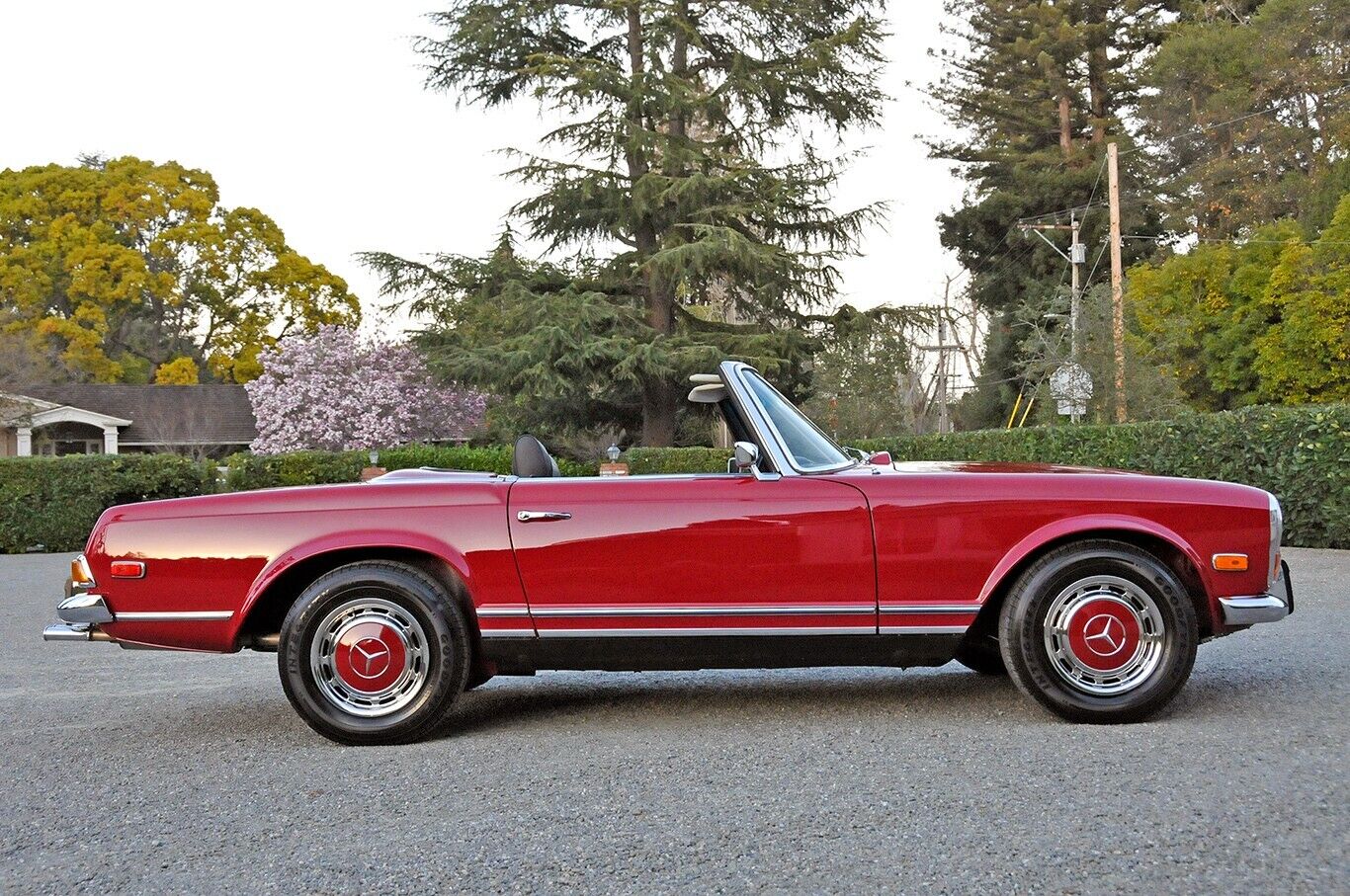 Mercedes-Benz-SL-Class-1970-11