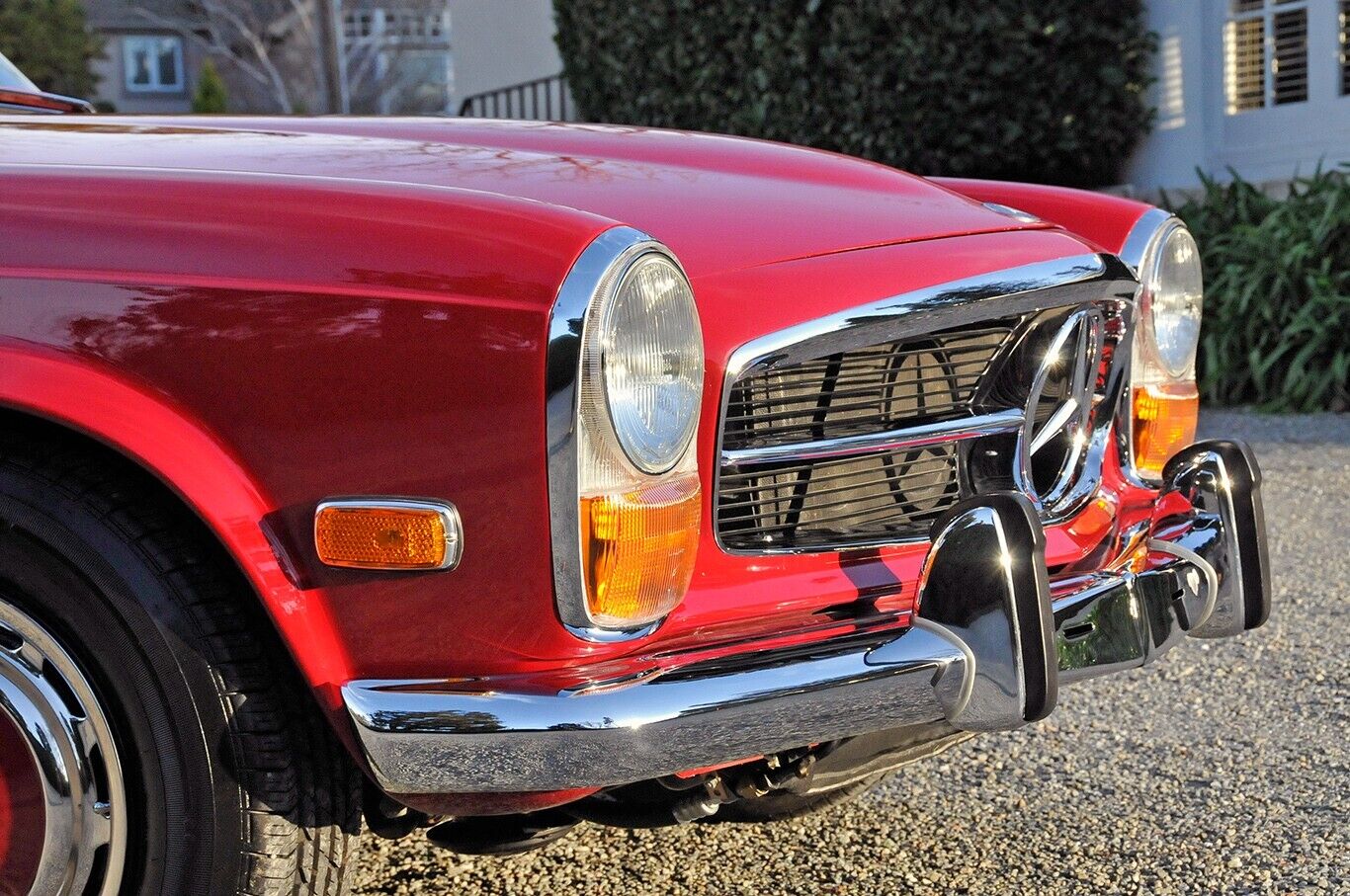 Mercedes-Benz-SL-Class-1970-18