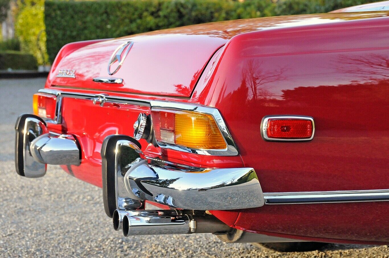 Mercedes-Benz-SL-Class-1970-19