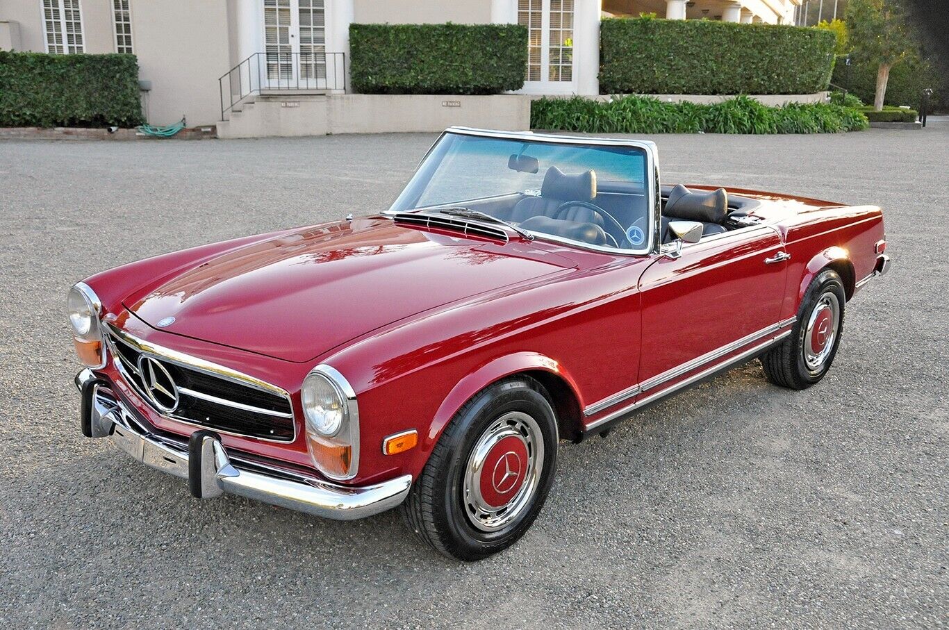 Mercedes-Benz-SL-Class-1970-2