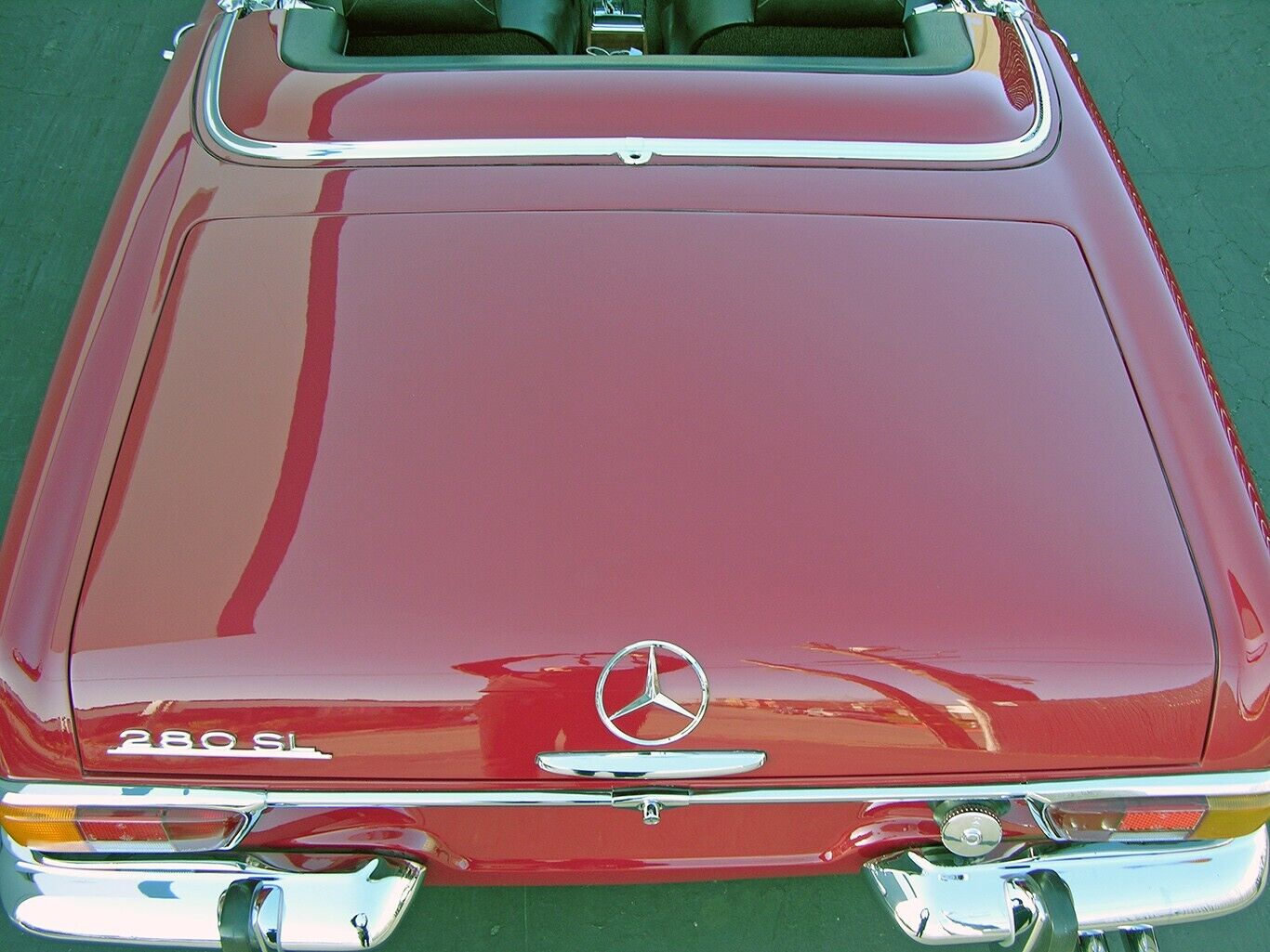 Mercedes-Benz-SL-Class-1970-25