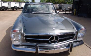 Mercedes-Benz-SL-Class-1970-29