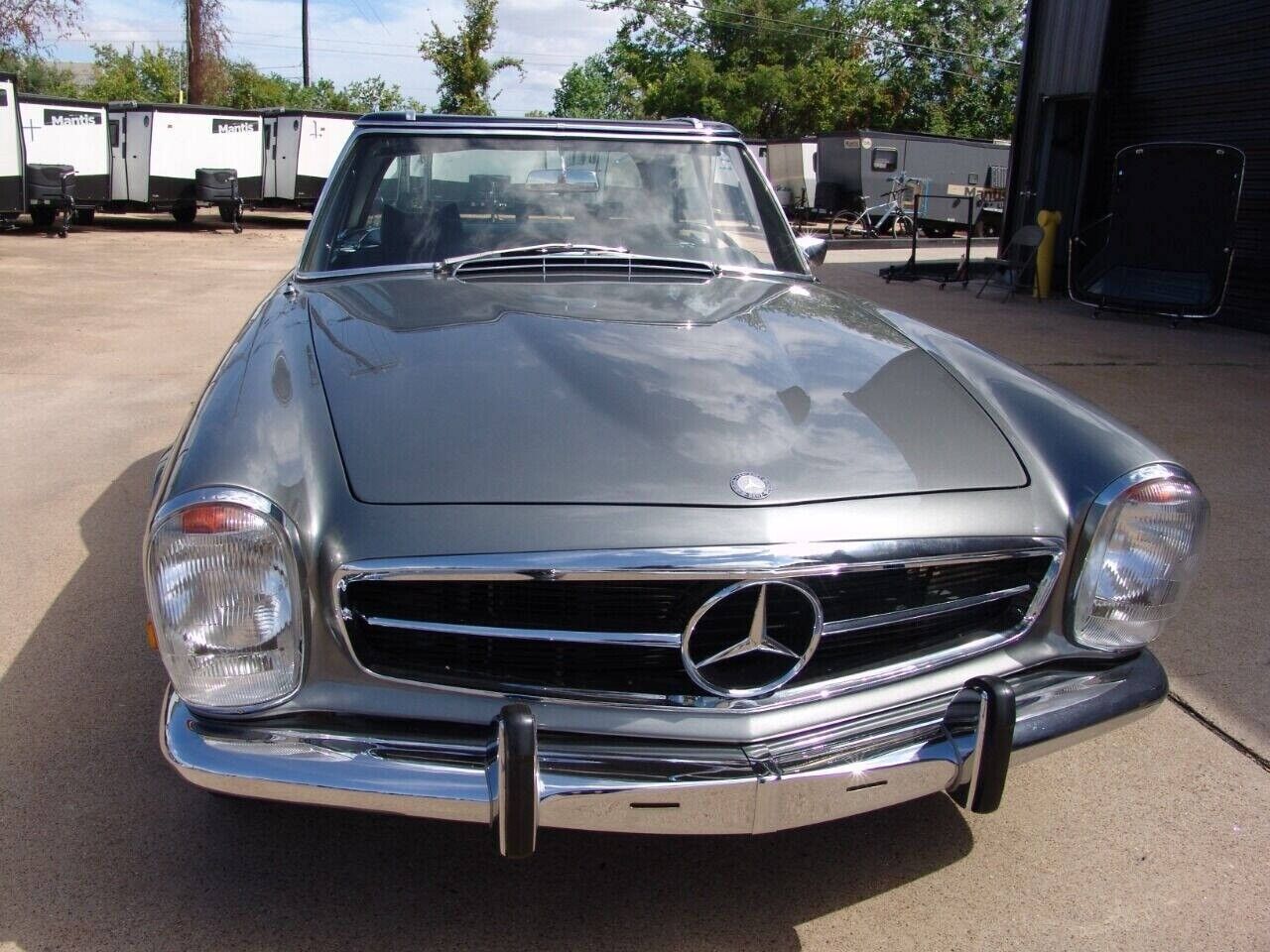 Mercedes-Benz-SL-Class-1970-29