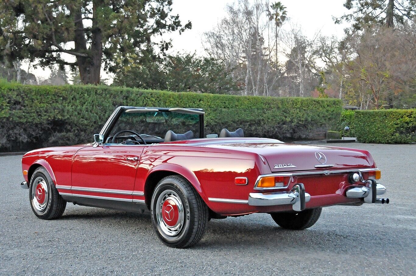 Mercedes-Benz-SL-Class-1970-9