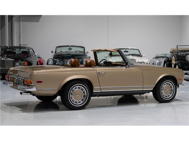 Mercedes-Benz-SL-Class-1971-5