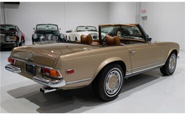 Mercedes-Benz-SL-Class-1971-6