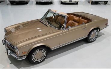 Mercedes-Benz-SL-Class-1971-9