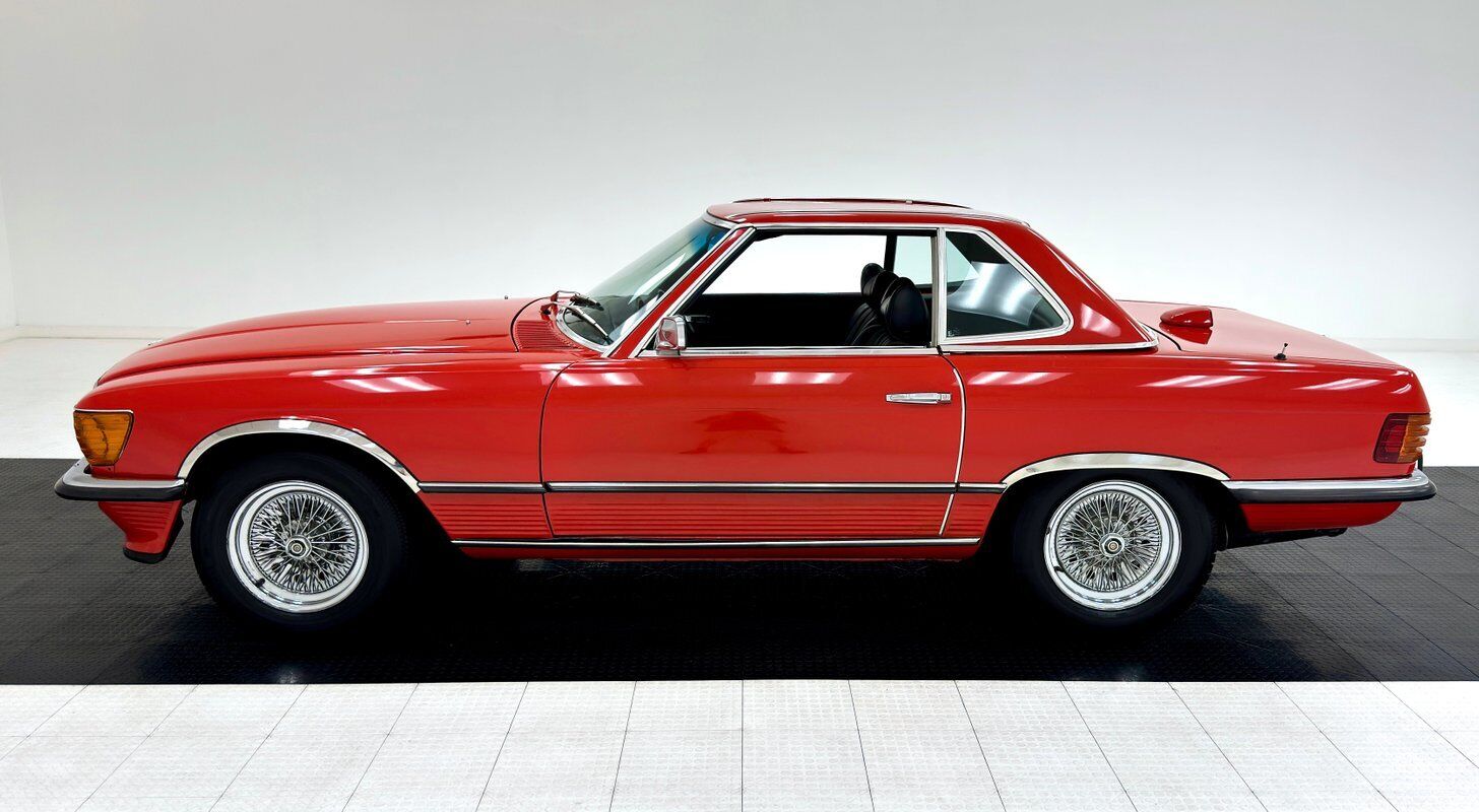 Mercedes-Benz-SL-Class-1972-3