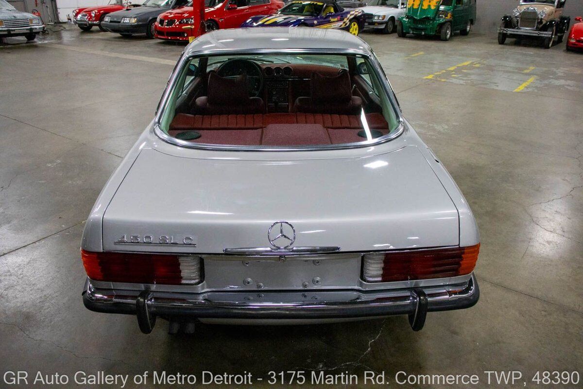 Mercedes-Benz-SL-Class-1972-4