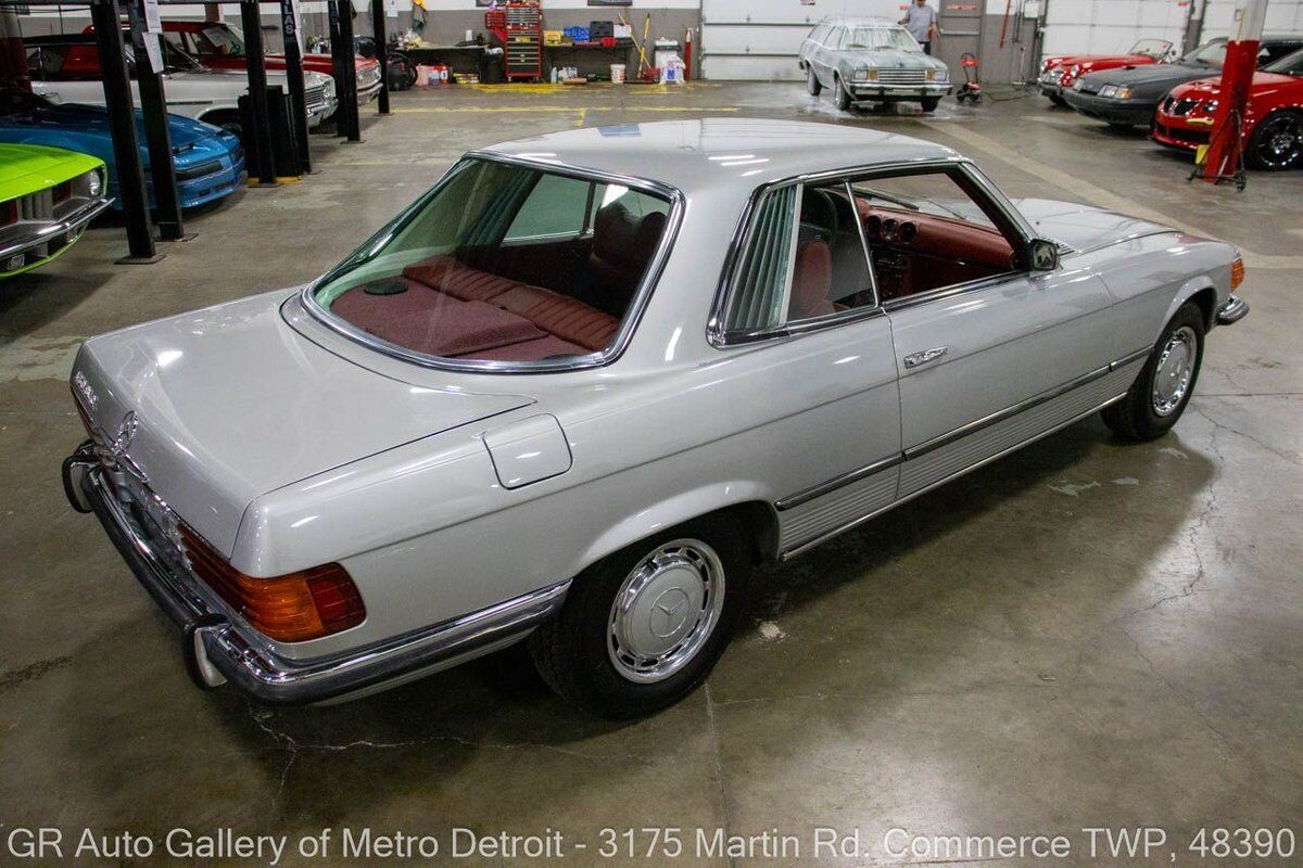 Mercedes-Benz-SL-Class-1972-6