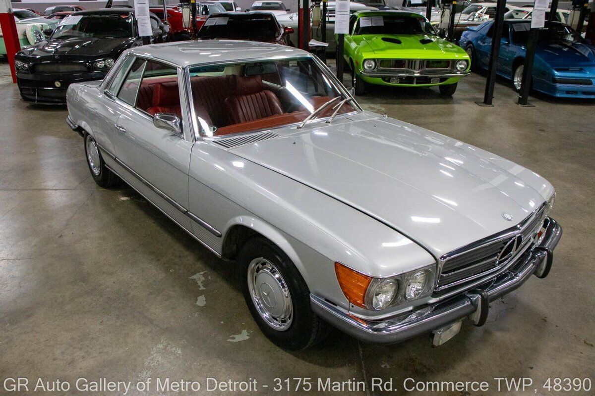 Mercedes-Benz-SL-Class-1972-8