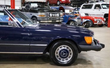 Mercedes-Benz-SL-Class-1975-10