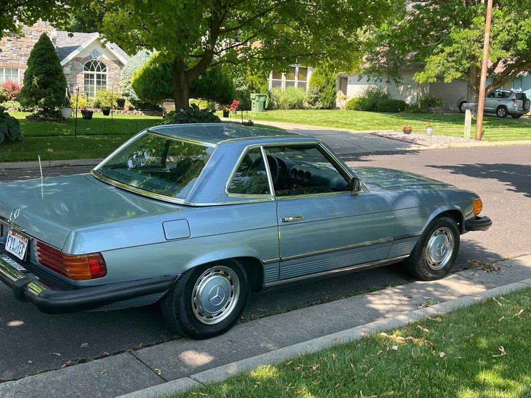 Mercedes-Benz-SL-Class-1975-2