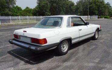 Mercedes-Benz-SL-Class-1980-7