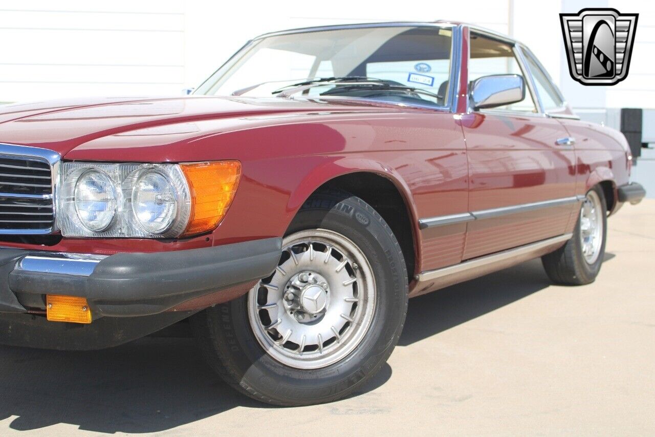 Mercedes-Benz-SL-Class-1980-8