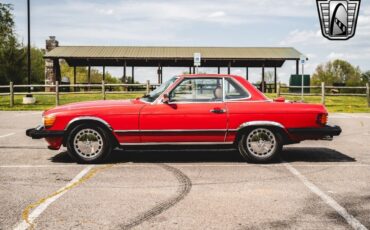 Mercedes-Benz-SL-Class-1986-3