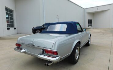 Mercedes-Benz-SL-Class-Cabriolet-1965-10