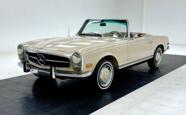 Mercedes-Benz-SL-Class-Cabriolet-1969-1