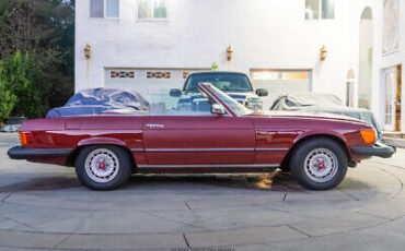 Mercedes-Benz-SL-Class-Cabriolet-1979-8