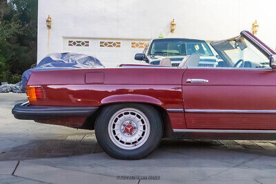 Mercedes-Benz-SL-Class-Cabriolet-1979-9