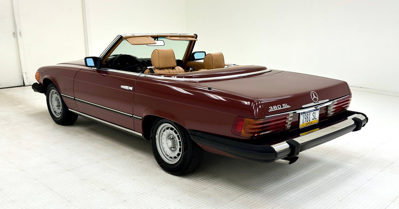 Mercedes-Benz-SL-Class-Cabriolet-1981-8