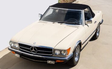 Mercedes-Benz-SL-Class-Cabriolet-1982-5