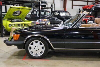 Mercedes-Benz-SL-Class-Cabriolet-1983-2