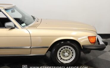 Mercedes-Benz-SL-Class-Cabriolet-1983-28