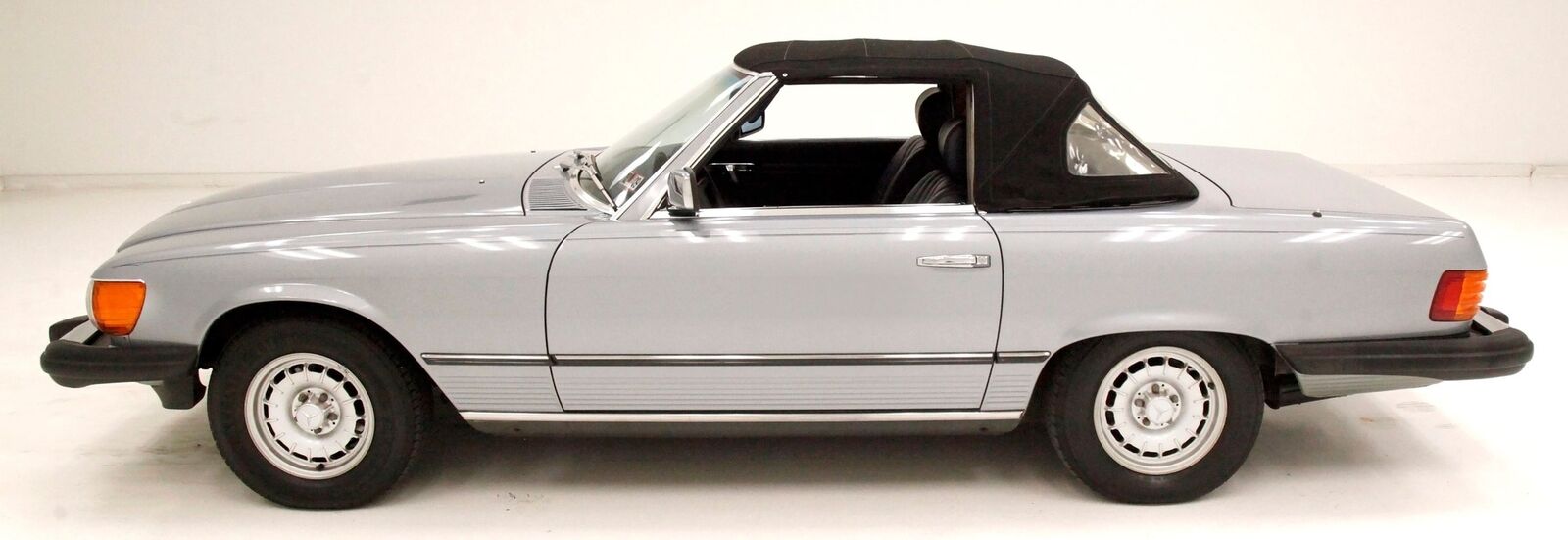 Mercedes-Benz-SL-Class-Cabriolet-1984-5