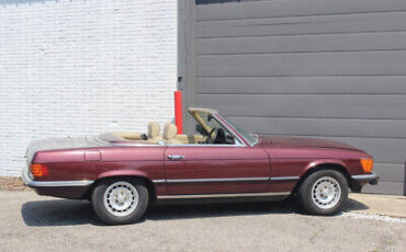 Mercedes-Benz-SL-Class-Cabriolet-1985-10