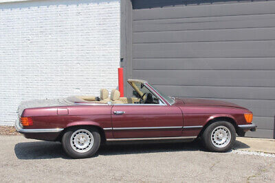 Mercedes-Benz-SL-Class-Cabriolet-1985-10