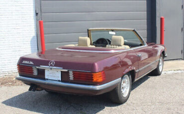 Mercedes-Benz-SL-Class-Cabriolet-1985-2