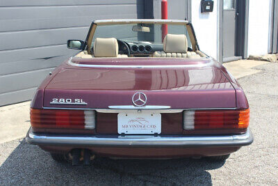 Mercedes-Benz-SL-Class-Cabriolet-1985-5