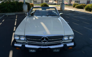 Mercedes-Benz-SL-Class-Cabriolet-1985-6