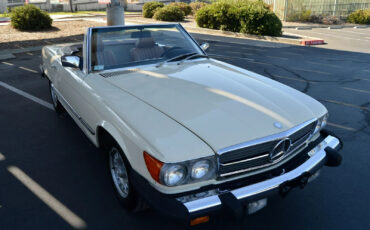 Mercedes-Benz-SL-Class-Cabriolet-1985-7