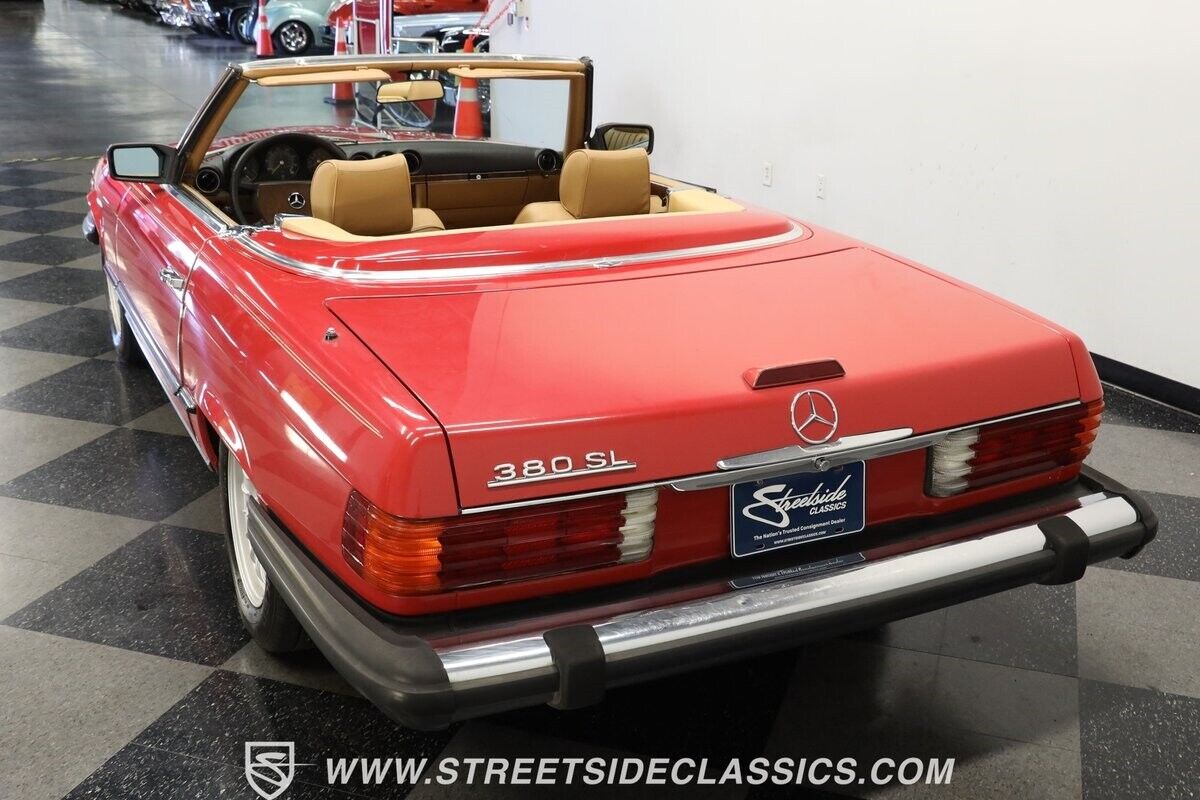 Mercedes-Benz-SL-Class-Cabriolet-1985-7