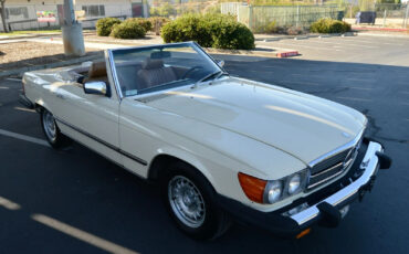 Mercedes-Benz-SL-Class-Cabriolet-1985-8