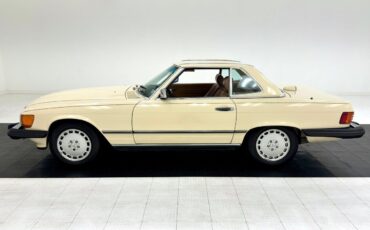 Mercedes-Benz-SL-Class-Cabriolet-1986-1