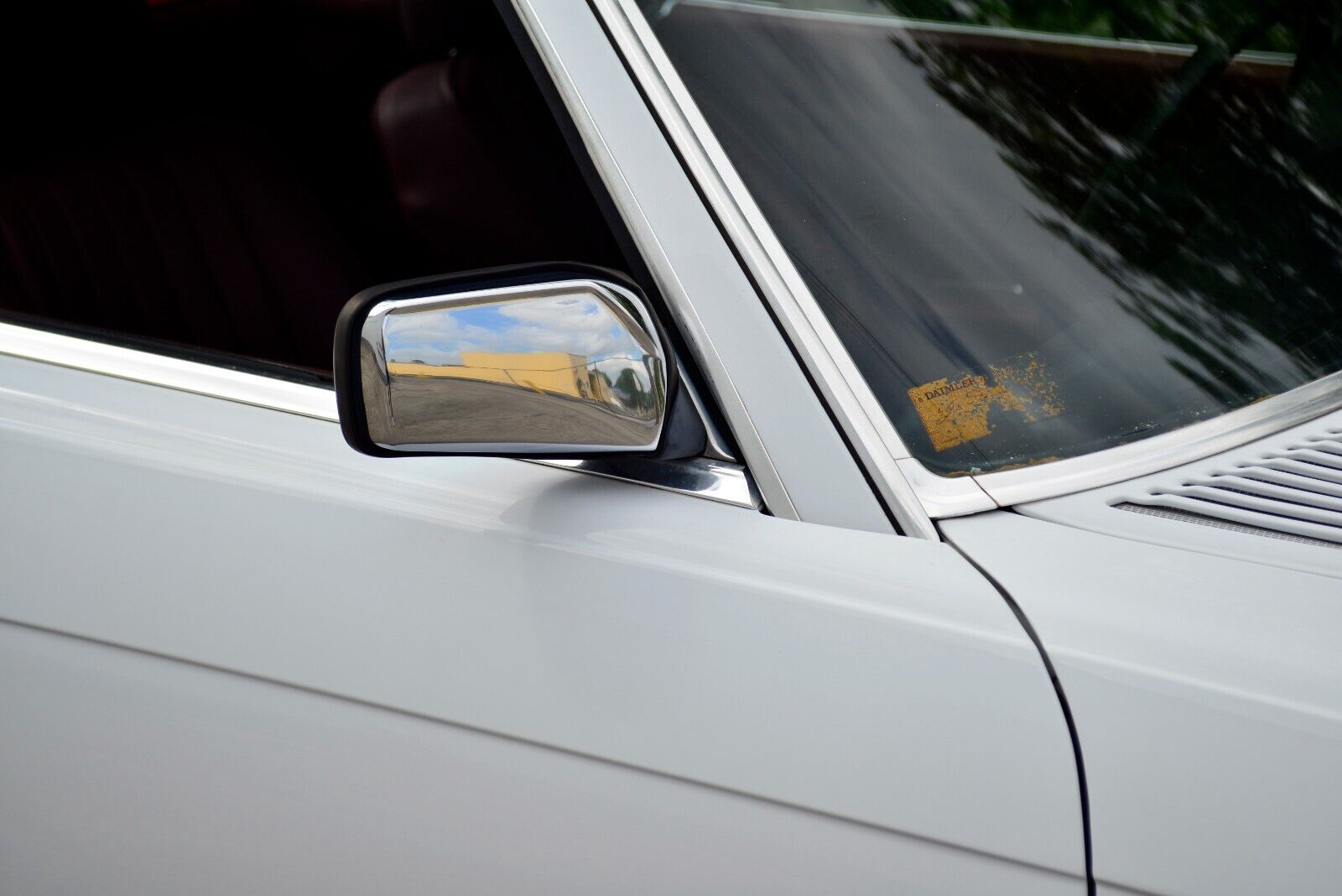 Mercedes-Benz-SL-Class-Cabriolet-1986-32