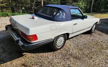 Mercedes-Benz-SL-Class-Cabriolet-1987-3