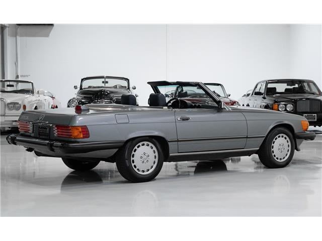 Mercedes-Benz-SL-Class-Cabriolet-1987-6