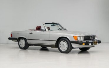 Mercedes-Benz-SL-Class-Cabriolet-1988-11