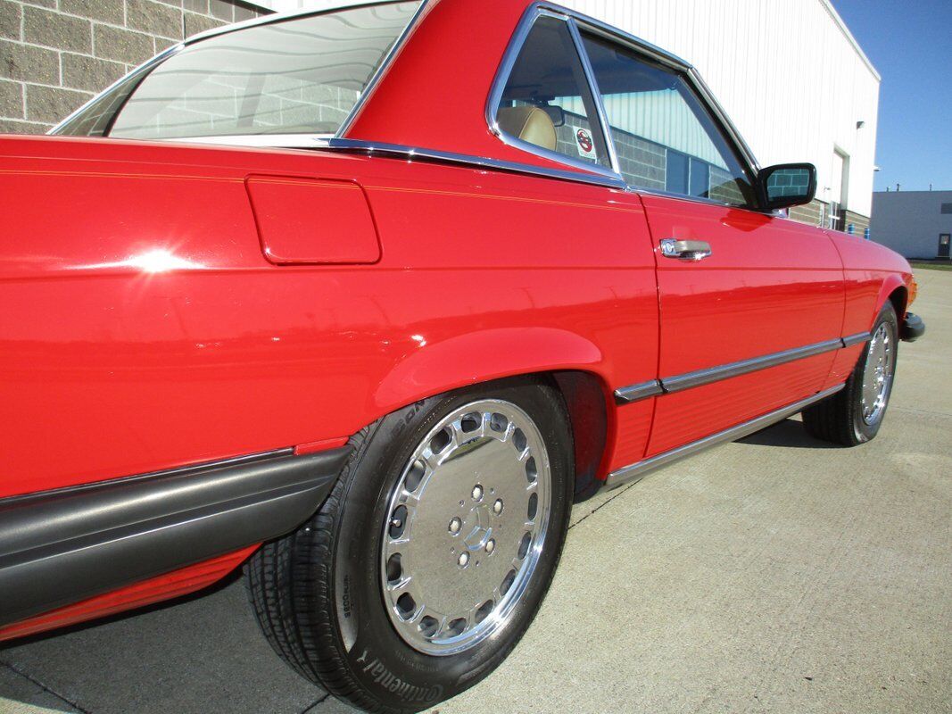 Mercedes-Benz-SL-Class-Cabriolet-1988-22