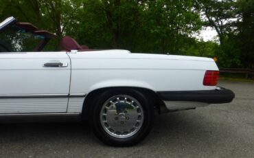 Mercedes-Benz-SL-Class-Cabriolet-1988-8